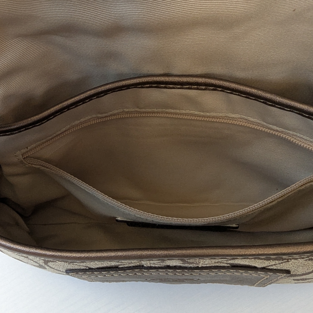 Coach Soho 8k38Signature ShoulderBag Leather & canvas women's Bag - Picture 14 of 16
